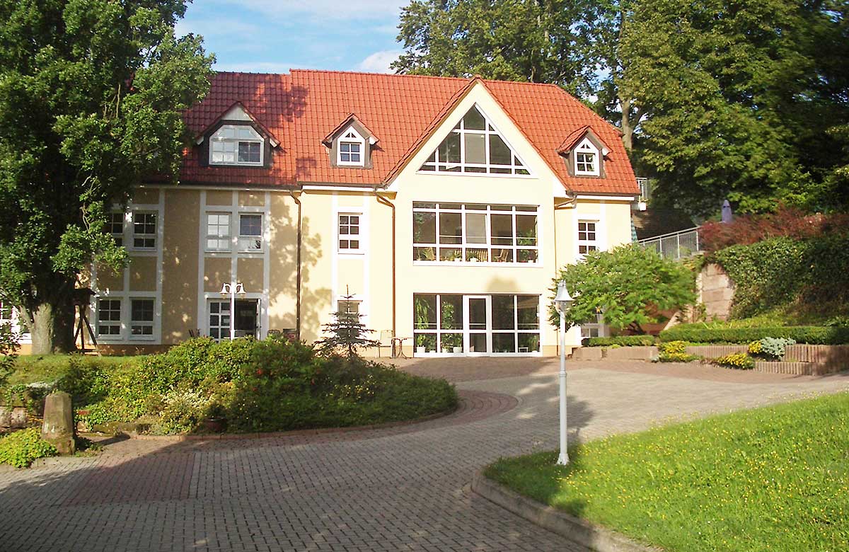 Ansicht des Altenpflegezentrum „Karlshof“ in Birkenfelde